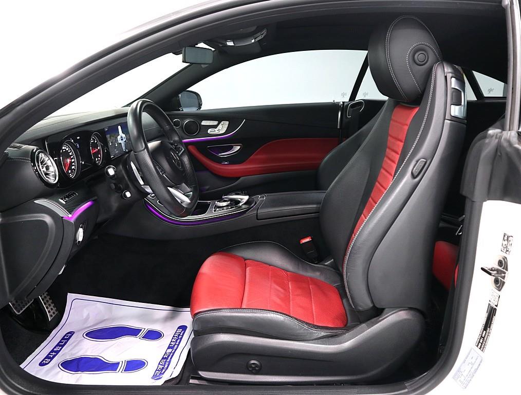 Mercedes Benz E class - Vista 9