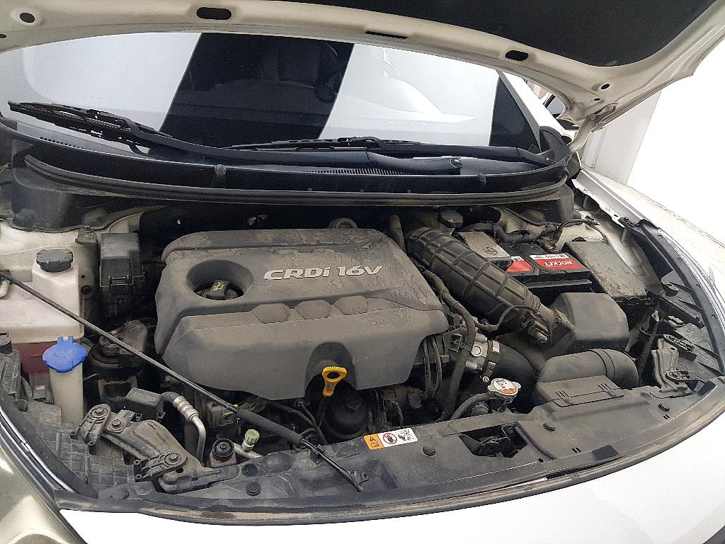 HYUNDAI i30 - Vista 6