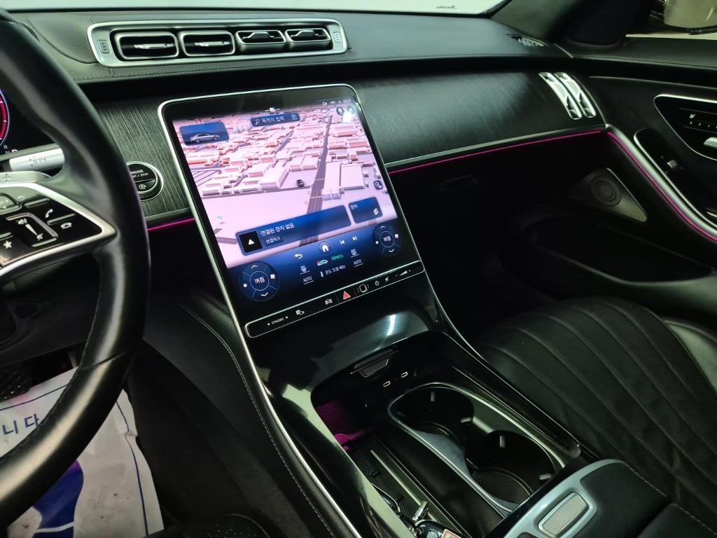 Mercedes Benz S Class - Vista 10