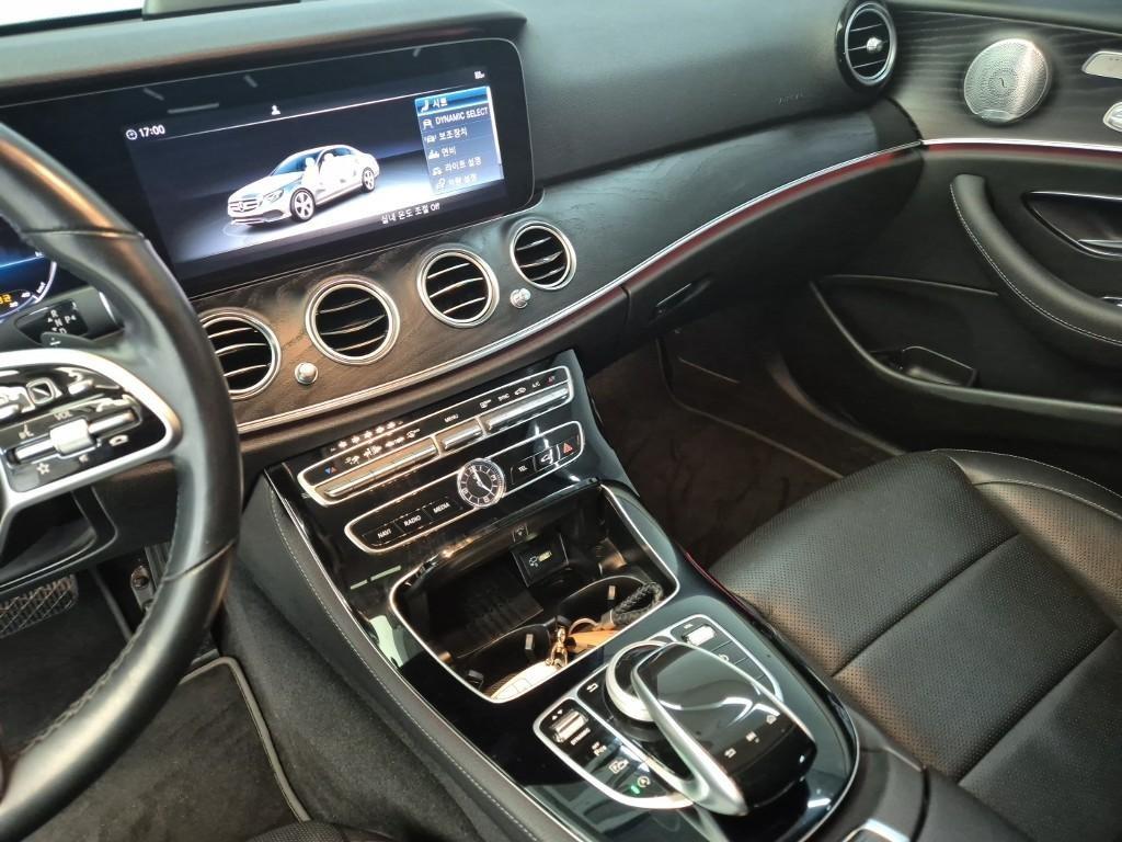 Mercedes Benz E class 2019 Blanco - Importación desde Corea - HF Imports Iquique - Foto 13