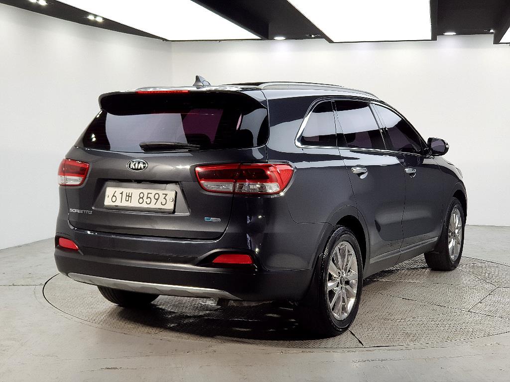 KIA Sorento - Vista 4