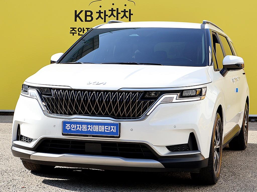 KIA Carnival - Vista 3