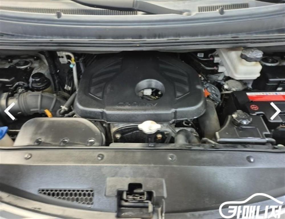 HYUNDAI Starex - Vista 5