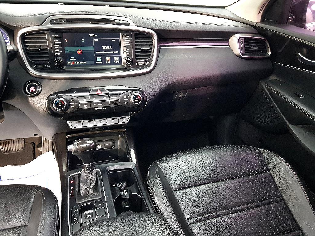 KIA Sorento - Vista 10