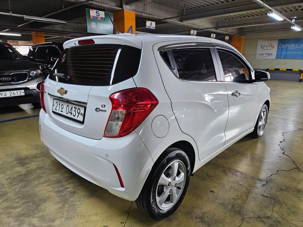 Chevrolet Spark - Vista 6