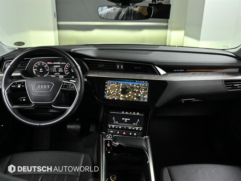 Audi e-Tron - Vista 7