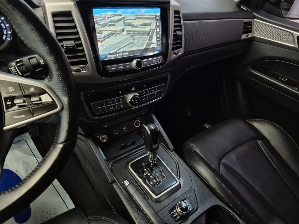 Ssangyong Rexton - Vista 10