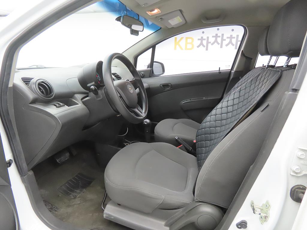 Chevrolet Spark - Vista 5