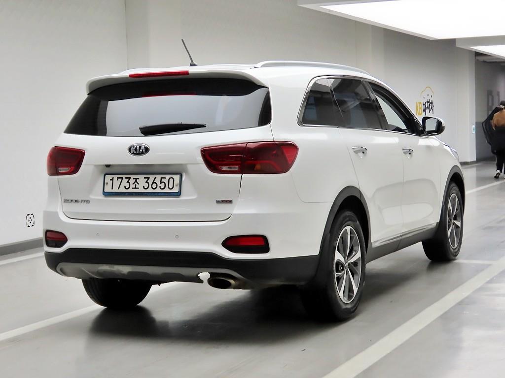 KIA Sorento - Vista 4