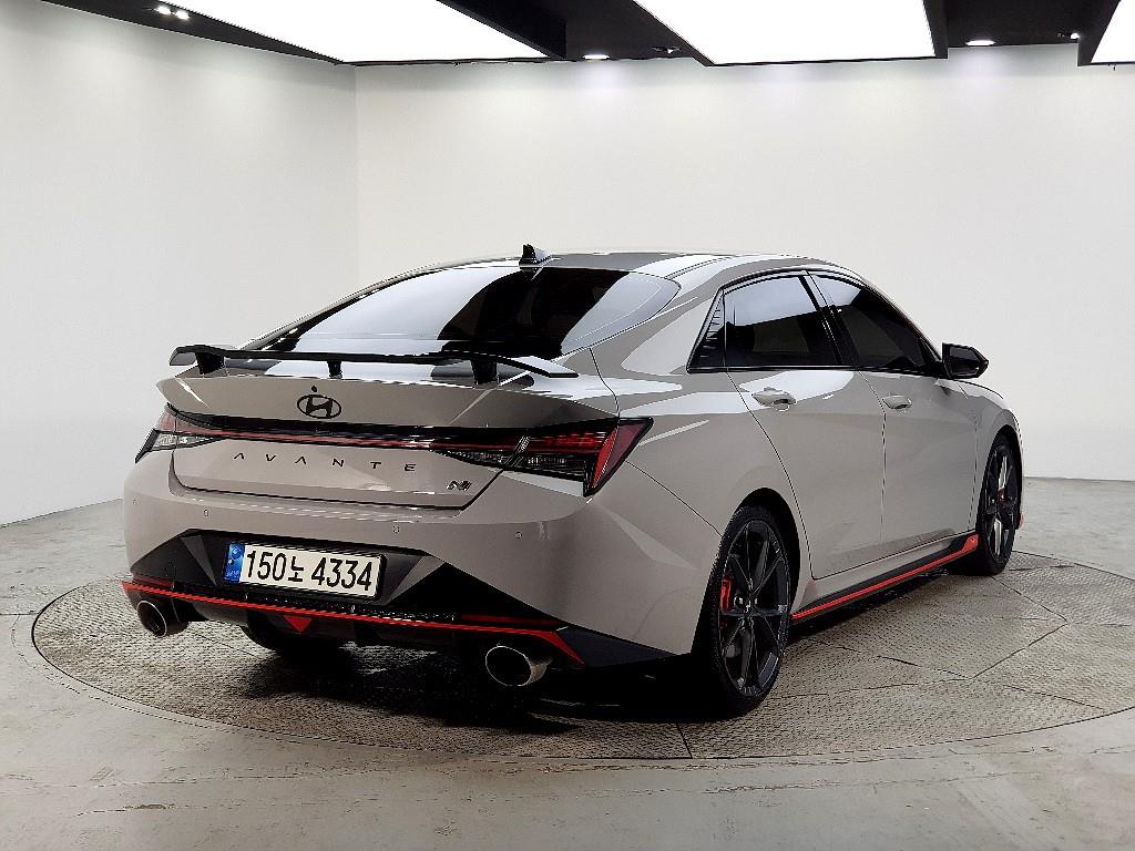 HYUNDAI Avante - Vista 4