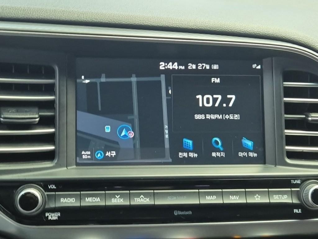 HYUNDAI Avante 2020 Gris - Importación desde Corea - HF Imports Iquique - Foto 13