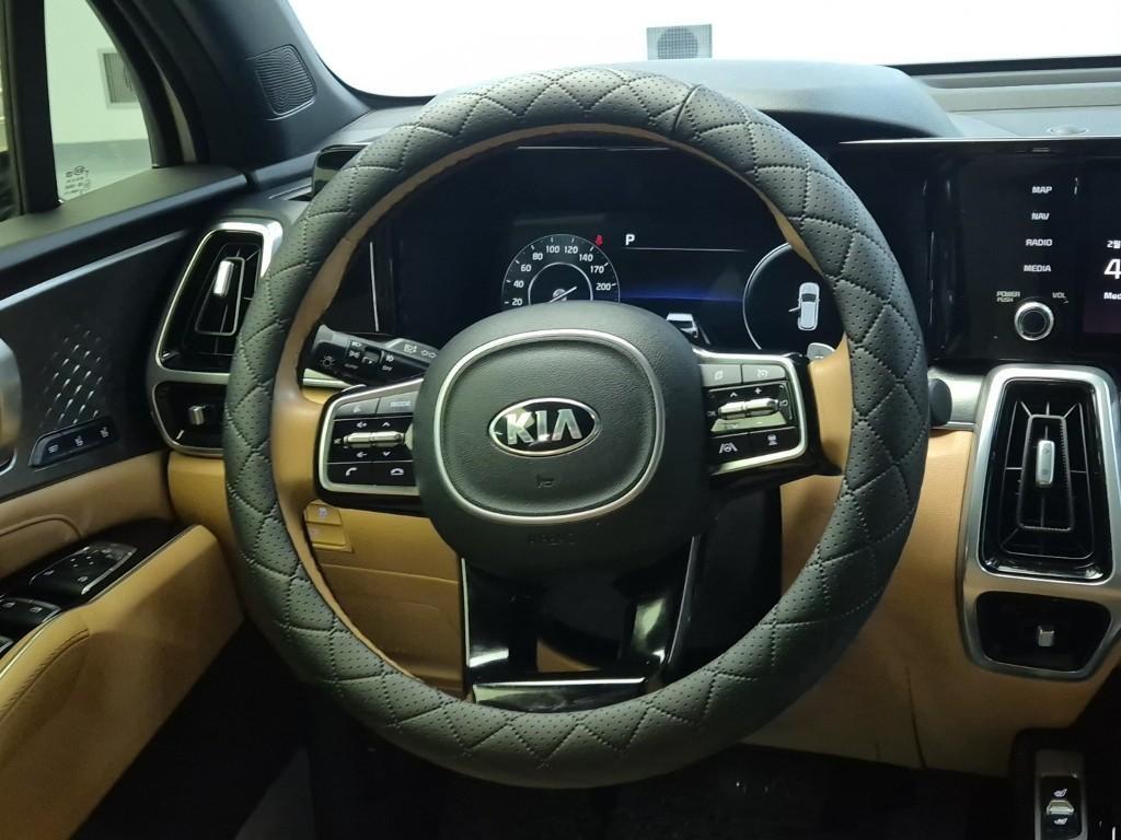 KIA Sorento - Vista 9