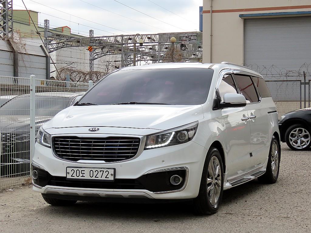 KIA Carnival - Vista 2