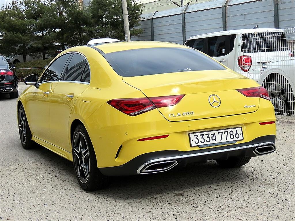 Mercedes Benz CLA Class - Vista 3
