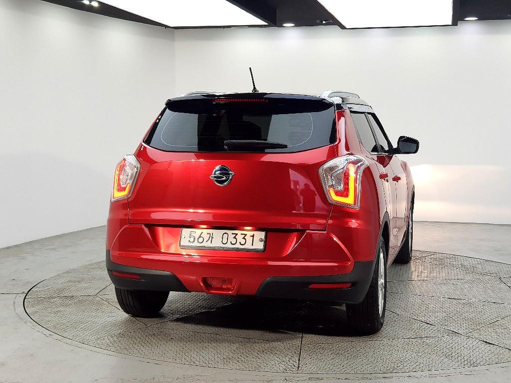 Ssangyong Tivoli - Vista 3