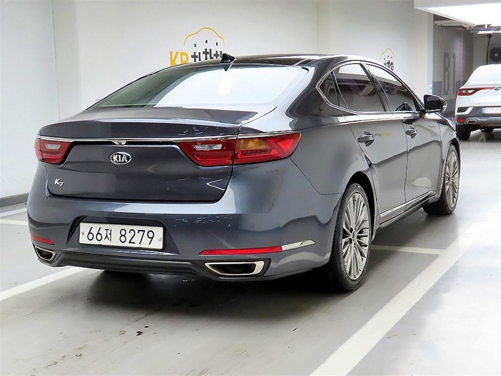 KIA K7 - Vista 4