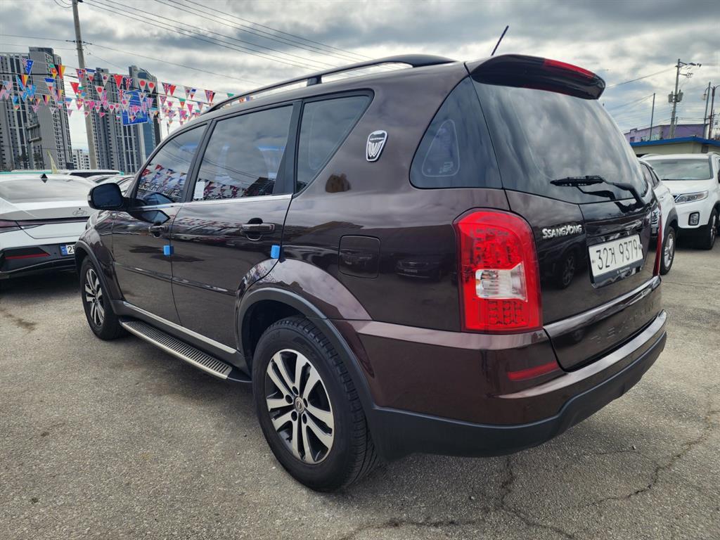 Ssangyong Rexton 2013 Blanco - Importación desde Corea - HF Imports Iquique - Foto 16