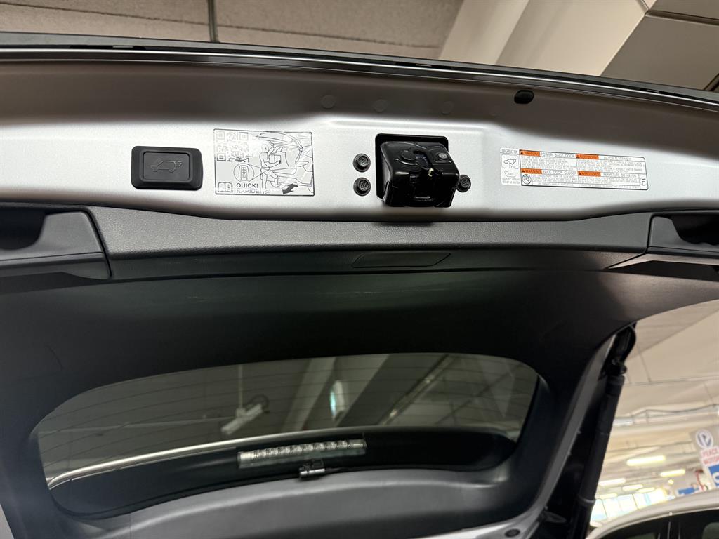 Toyota RAV4 - Vista 10