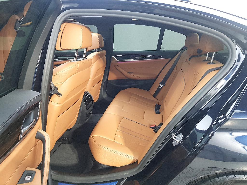 BMW 5 Series - Vista 9