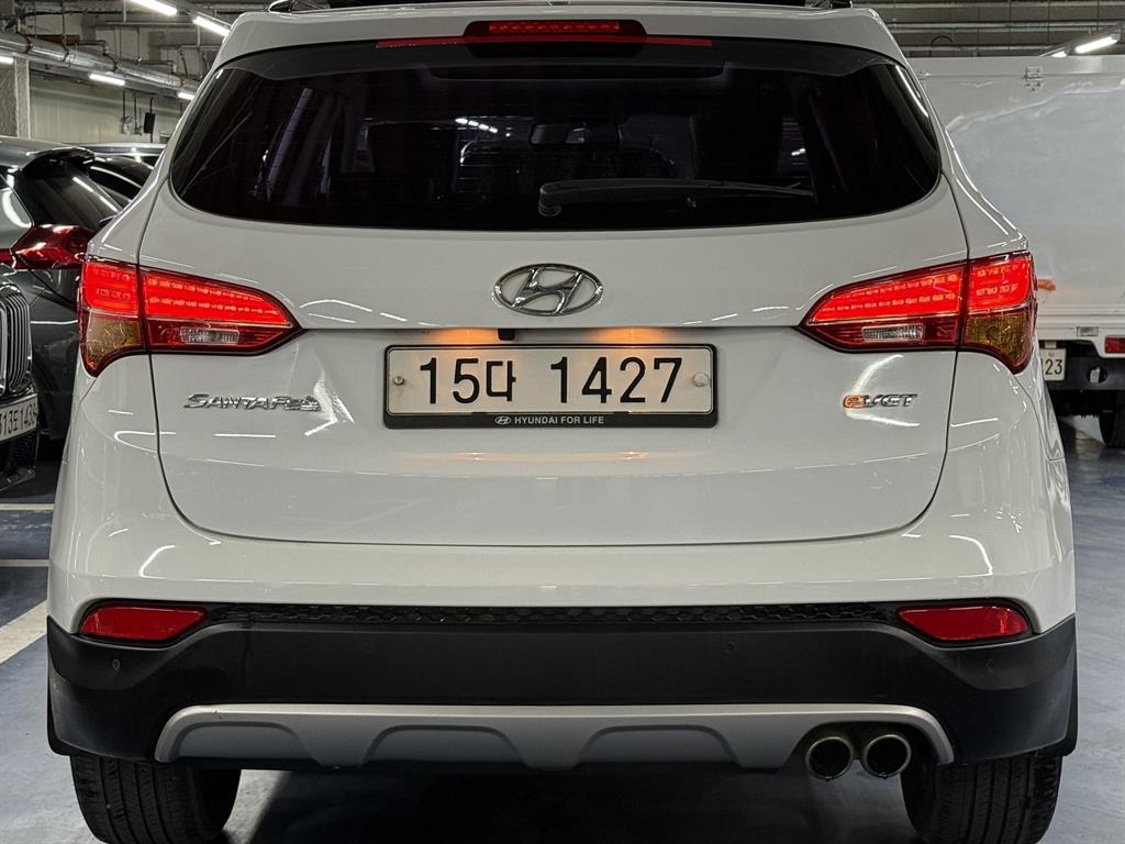 HYUNDAI Santa Fe - Vista 4