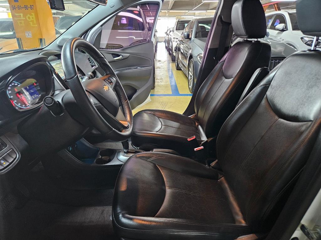Chevrolet Spark 2016 the color of pearl - Importación desde Corea - HF Imports Iquique - Foto 16