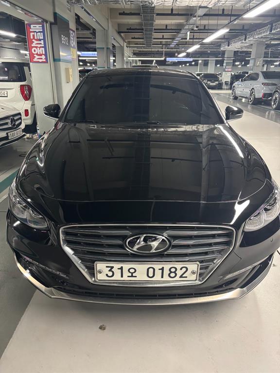 HYUNDAI Grandeur 2017 Negro - Importación desde Corea - HF Imports Iquique - Foto 1