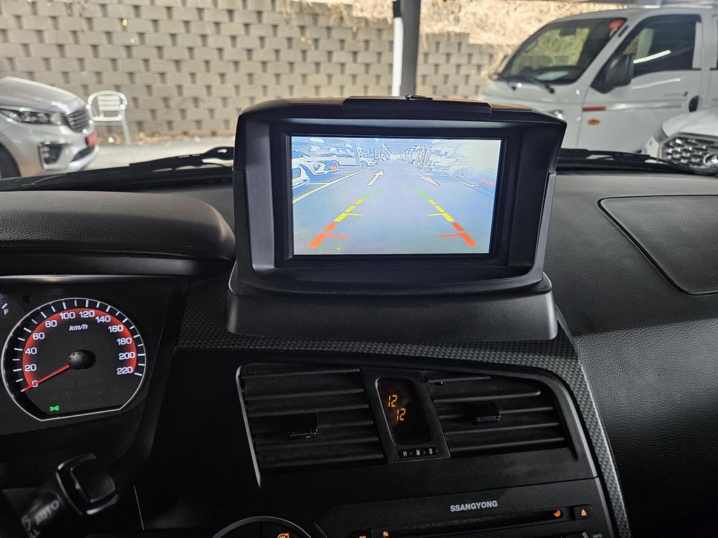 Ssangyong Korando 2015 Gris - Importación desde Corea - HF Imports Iquique - Foto 17