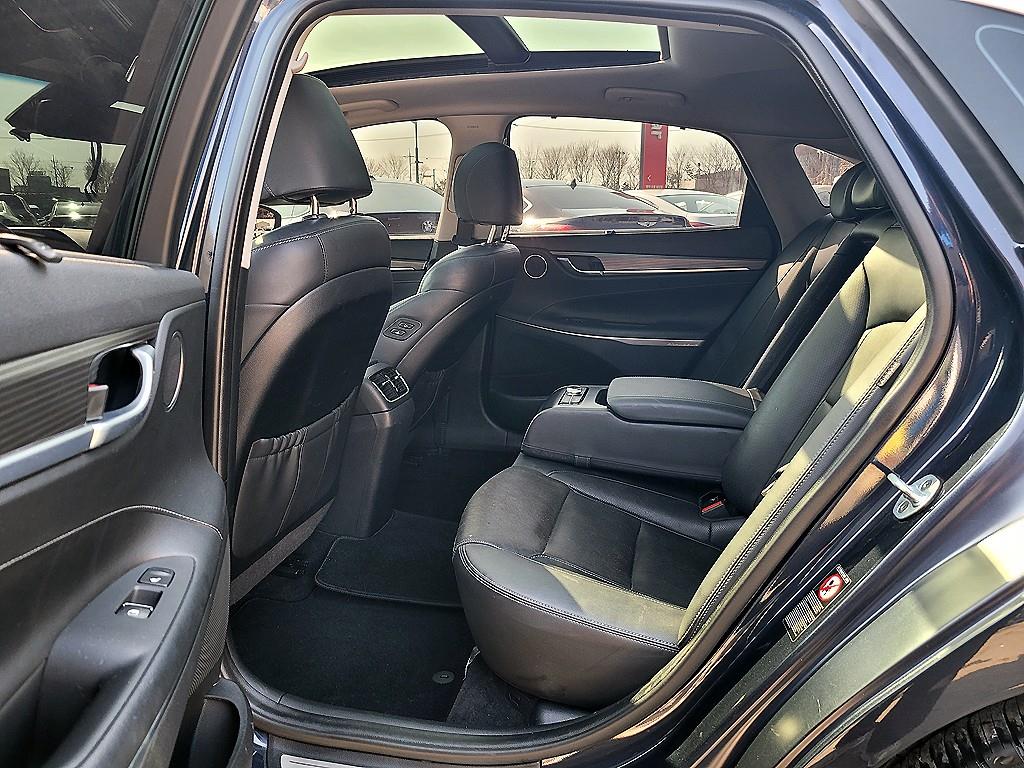 HYUNDAI Grandeur - Vista 7