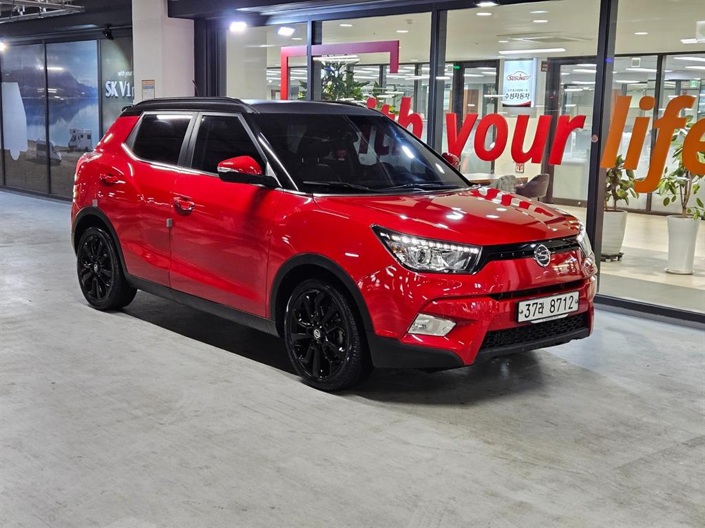 Ssangyong Tivoli - Vista 2