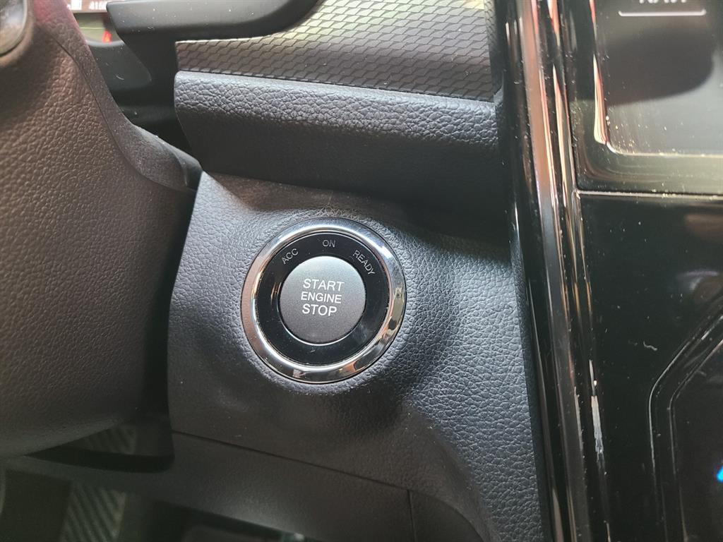 Ssangyong Tivoli - Vista 10