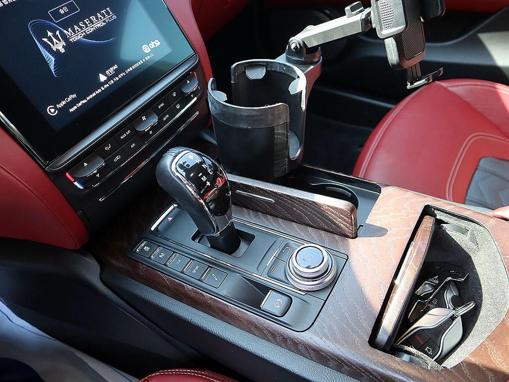 Maserati Quattroforte 2018 Negro - Importación desde Corea - HF Imports Iquique - Foto 12