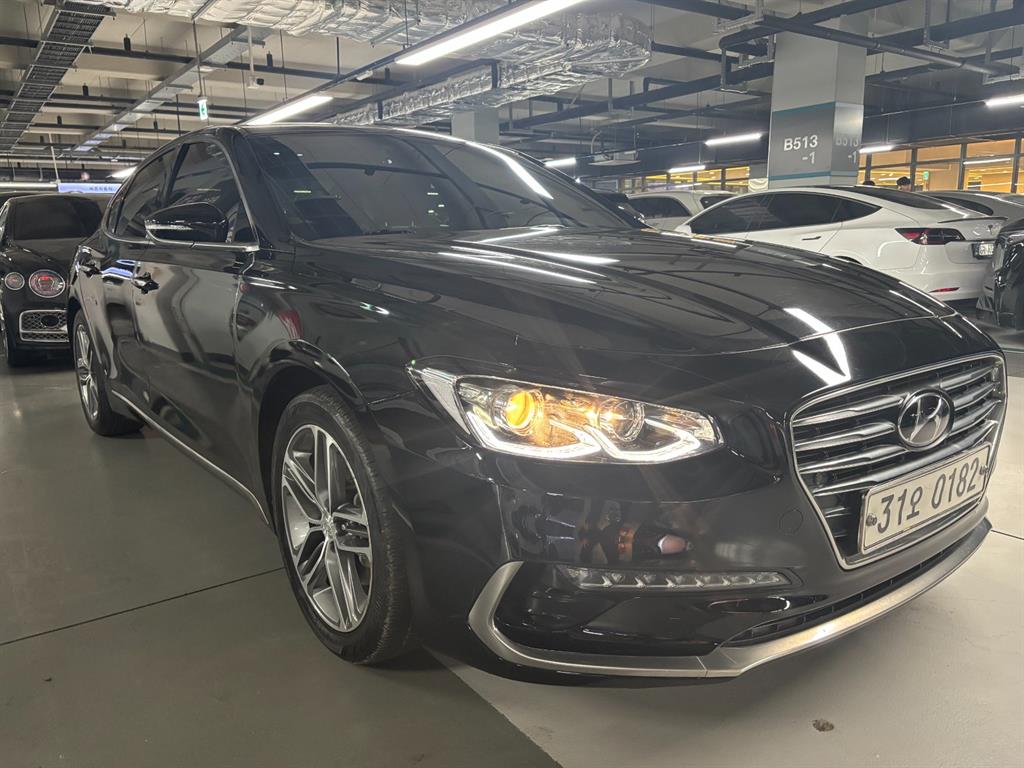 HYUNDAI Grandeur 2017 Negro - Importación desde Corea - HF Imports Iquique - Foto 14