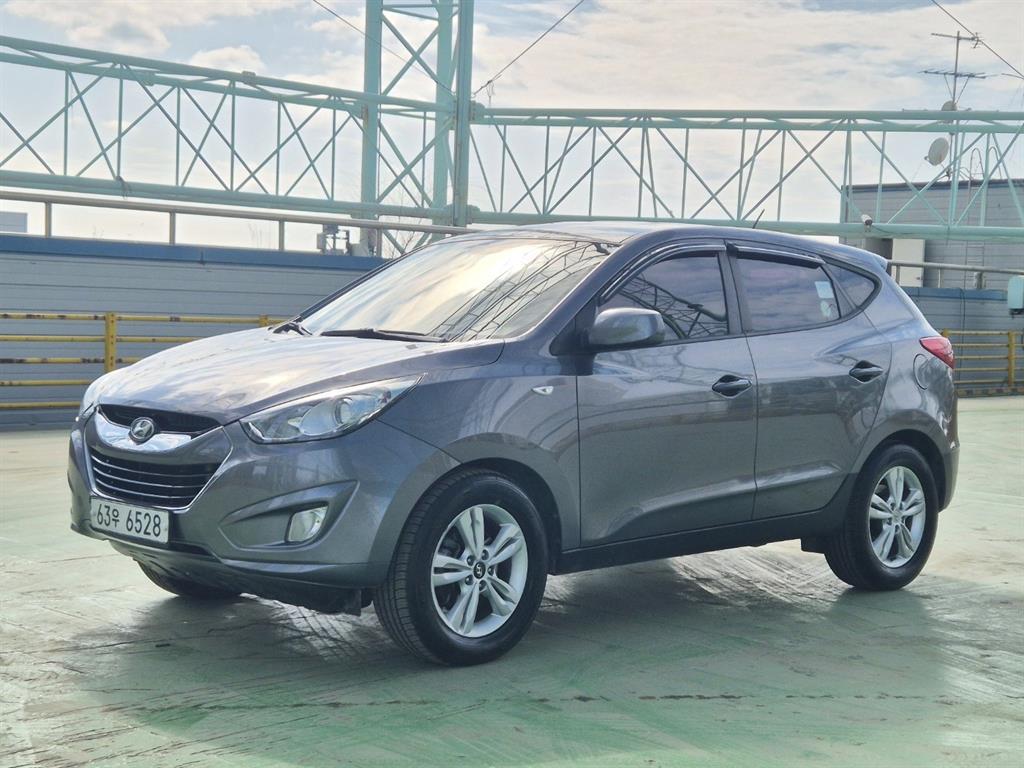 HYUNDAI Tucson 2012 Gris - Importación desde Corea - HF Imports Iquique - Foto 1