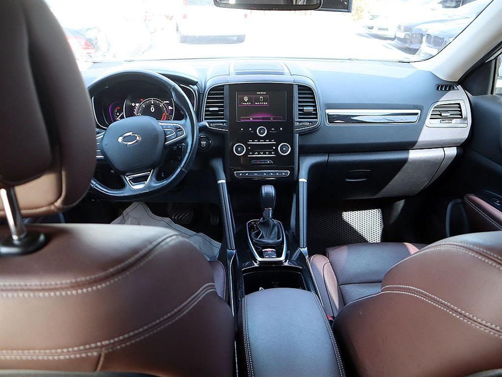 SAMSUNG QM6 - Vista 9