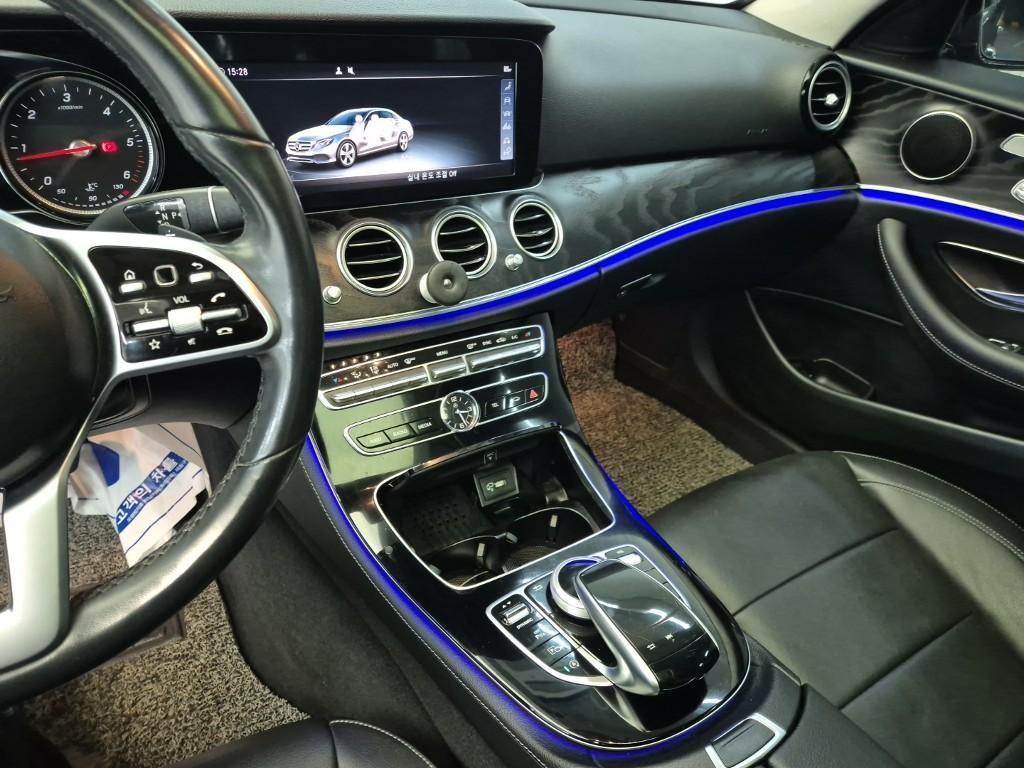 Mercedes Benz E class 2019 Gris - Importación desde Corea - HF Imports Iquique - Foto 14