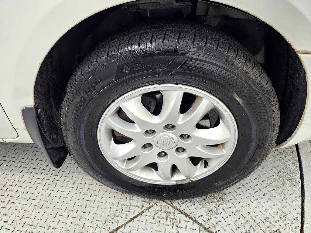 KIA Carnival 2011 Blanco - Importación desde Corea - HF Imports Iquique - Foto 20