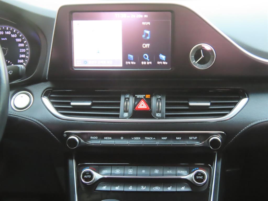 HYUNDAI Grandeur 2018 Negro - Importación desde Corea - HF Imports Iquique - Foto 11