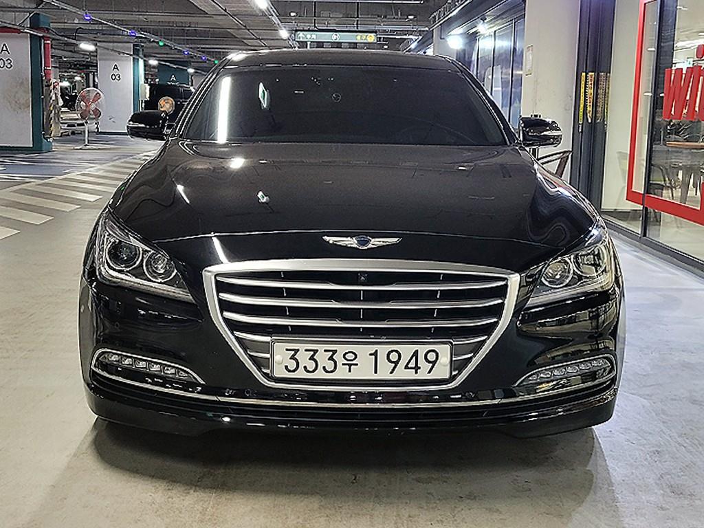 HYUNDAI Genesis - Vista 2