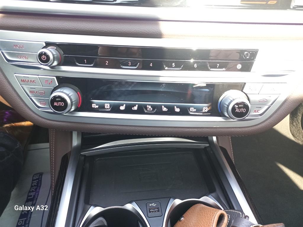 BMW 7 Series 2020 Negro - Importación desde Corea - HF Imports Iquique - Foto 17