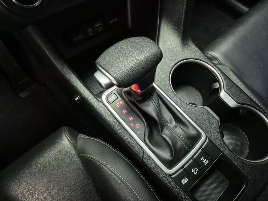 KIA Sportage - Vista 6