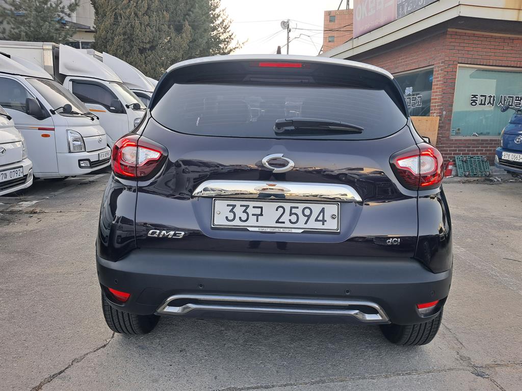 SAMSUNG QM3 - Vista 3