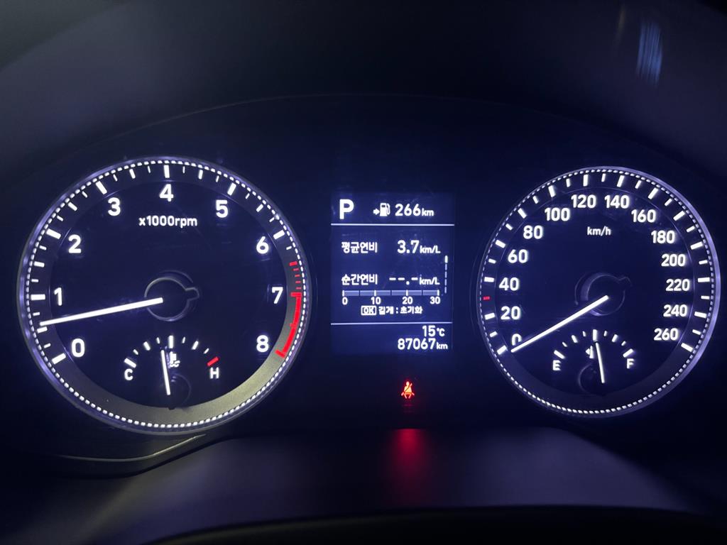 HYUNDAI Grandeur - Vista 3