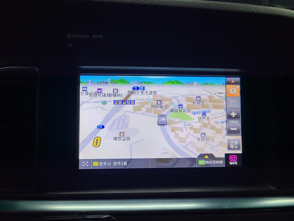 HYUNDAI Sonata - Vista 7