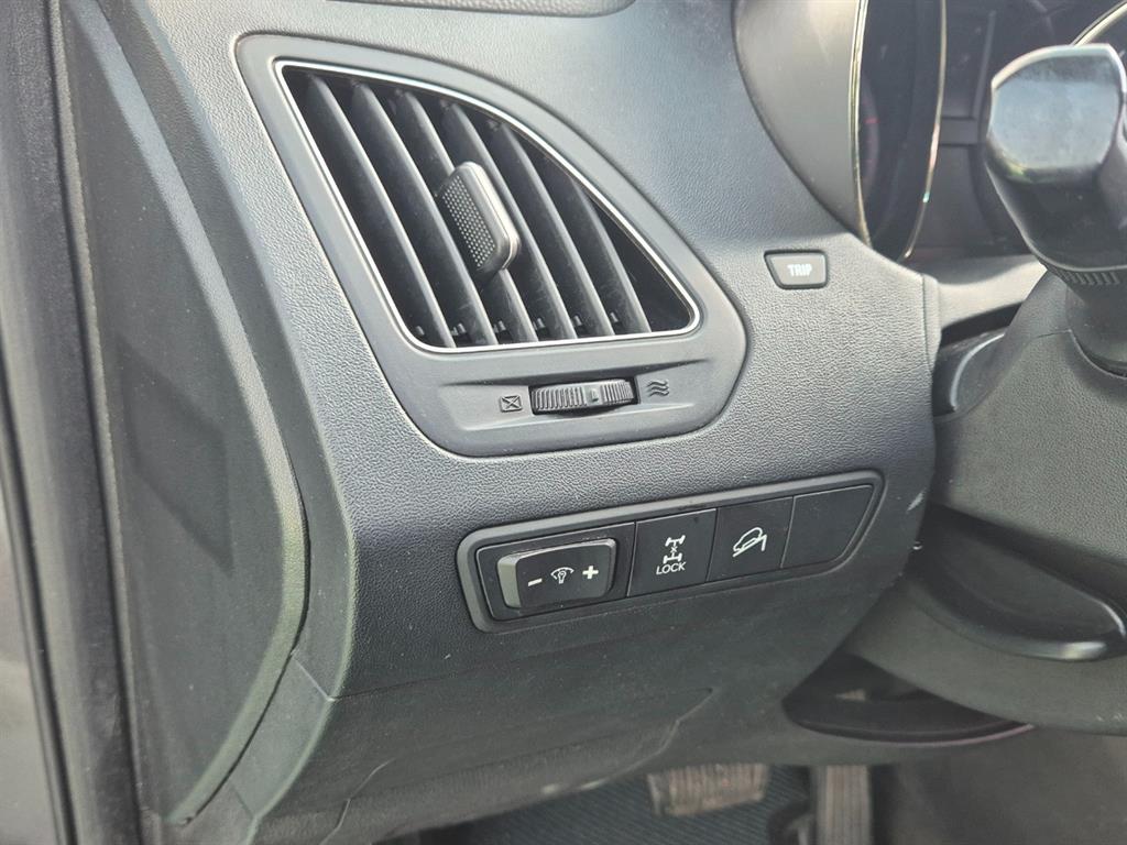 HYUNDAI Tucson - Vista 11