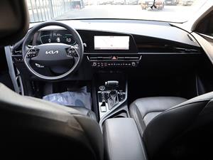KIA Niro - Vista 10
