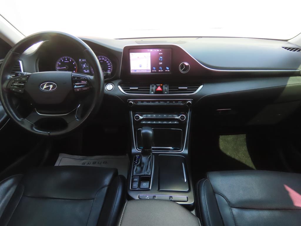 HYUNDAI Grandeur 2018 Negro - Importación desde Corea - HF Imports Iquique - Foto 9