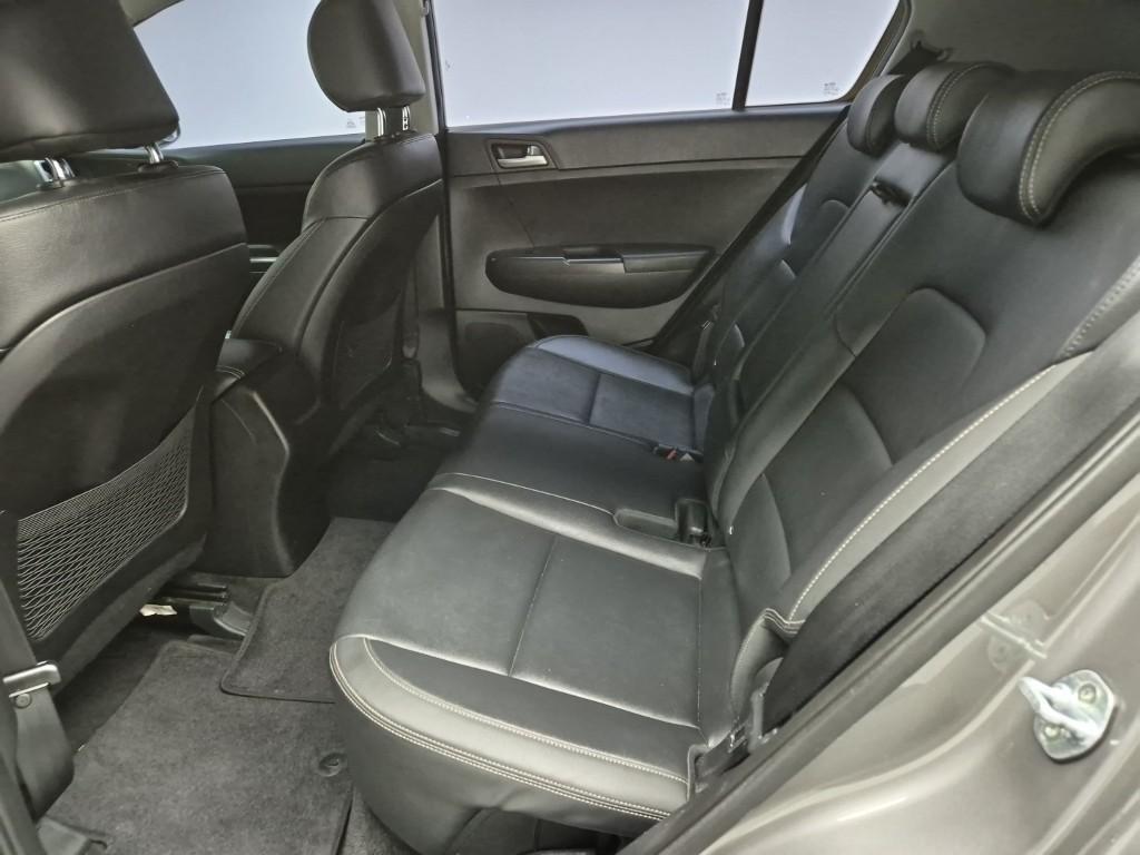 KIA Sportage - Vista 10