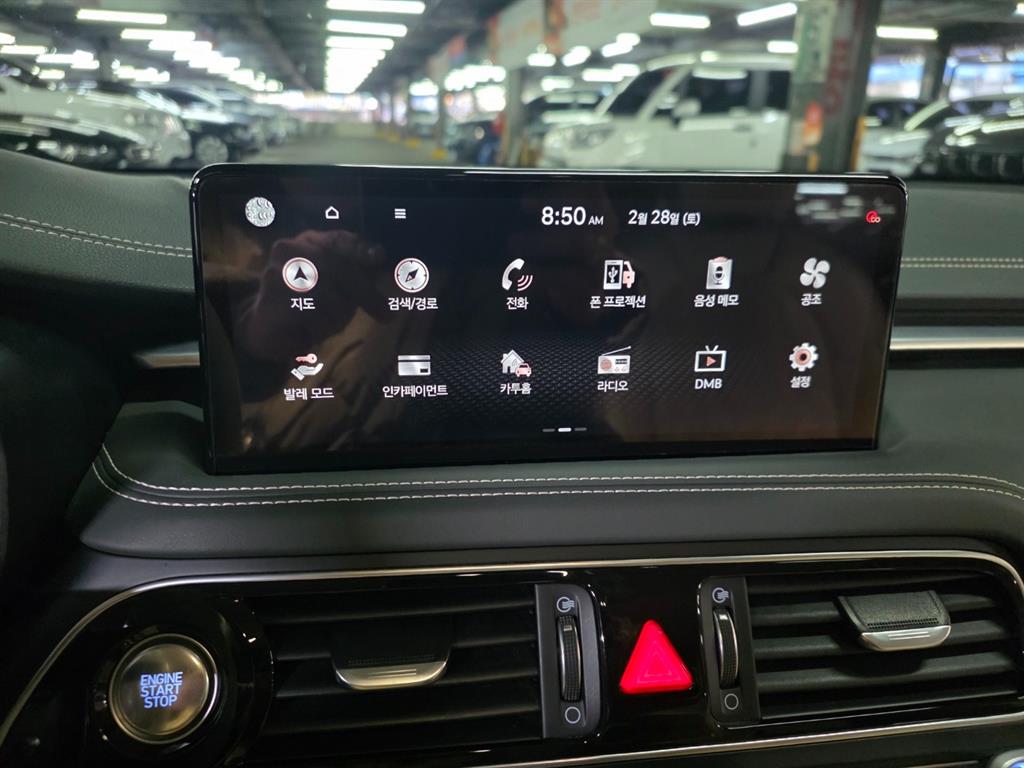 Genesis G70 - Vista 7