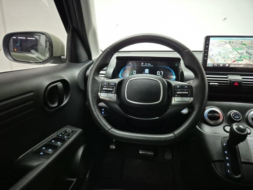 HYUNDAI Casper - Vista 9