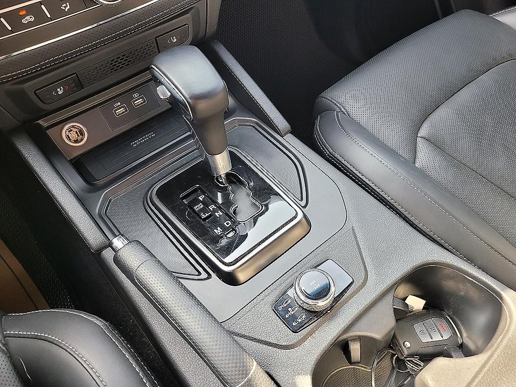 Ssangyong Rexton - Vista 11